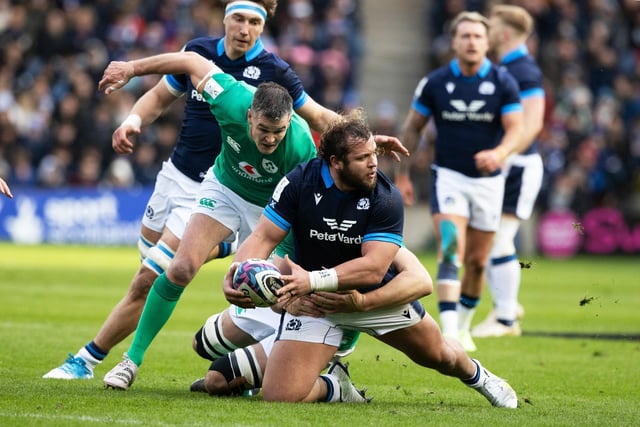 A real attacking threat in the loose and something of a surprise when he was replaced with almost half an hour left as Ireland went through front-row problems. 8