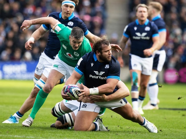 A real attacking threat in the loose and something of a surprise when he was replaced with almost half an hour left as Ireland went through front-row problems. 8