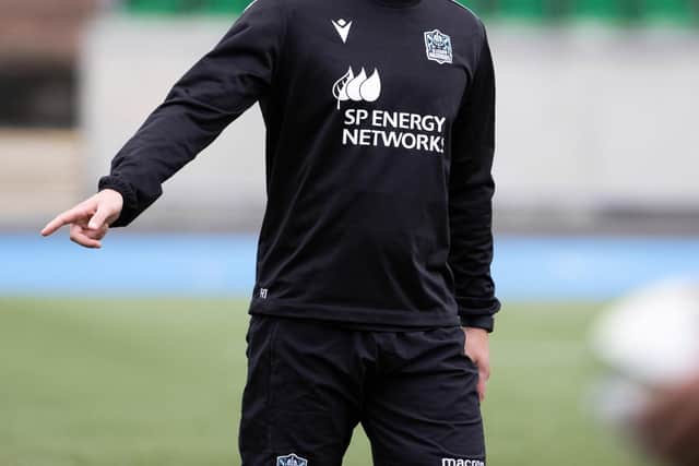 Ross Thompson returns to the Glasgow Warriors starting line-up at stand-off. (Photo by Alan Harvey / SNS Group)
