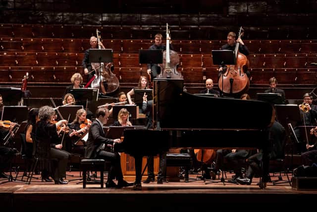 Benjamin Grosvenor and the SCO PIC: Stuart Armitt