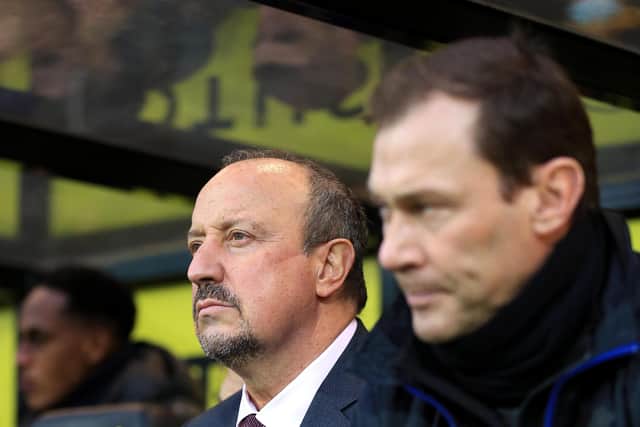 Ferguson pictured alongside former Everton manager Rafa Benitez.