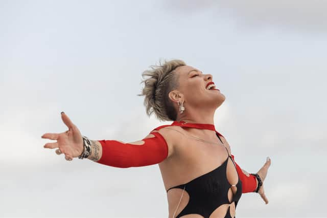 P!nk PIC: Ebru Yildiz