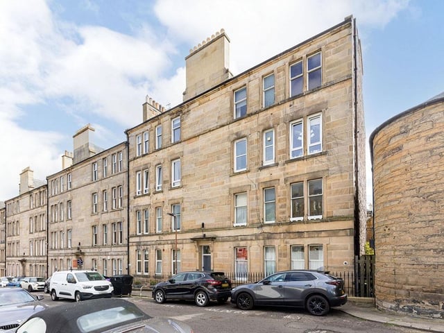 Selling agent: DM Property. Price: Offers over £250,000. Status: Under Offer. Top of the list is this “stylish and sunlit first-floor flat” tucked away on a quiet street in Comely Bank. ESPC says: “This beautifully designed home blends period charm with thoughtful modern touches, including an open-plan kitchen, bespoke storage, and a versatile study. Perfectly suited for first-time buyers, it offers peaceful living just moments from vibrant local cafes, shops, and green spaces”.