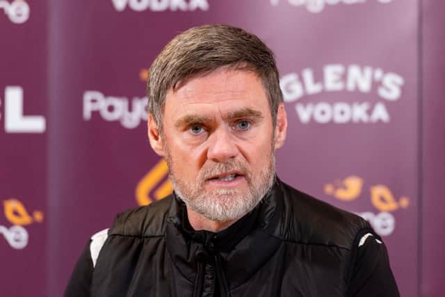 Graham Alexander says the blanket ban on Scottish football crowds undermines the government's public health message. (Photo by Mark Scates / SNS Group)