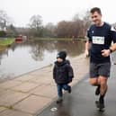 Chris Laidlaw, son of the former Scotland and British & Irish Lions scrum-half Roy Laidlaw, runs alongside the Union Canal by his son Struan.
(Photo by Paul Devlin / SNS Group)