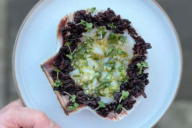 Scallop with black rice