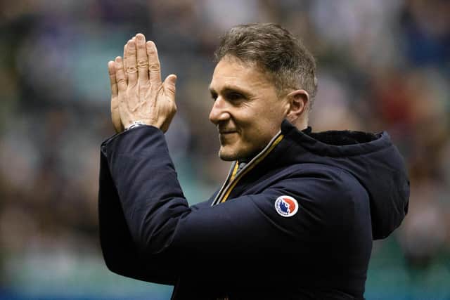 Former Hibs striker David Zitelli applauds the crowd before last night's match against Celtic at Easter Road (Photo by Craig Williamson / SNS Group)