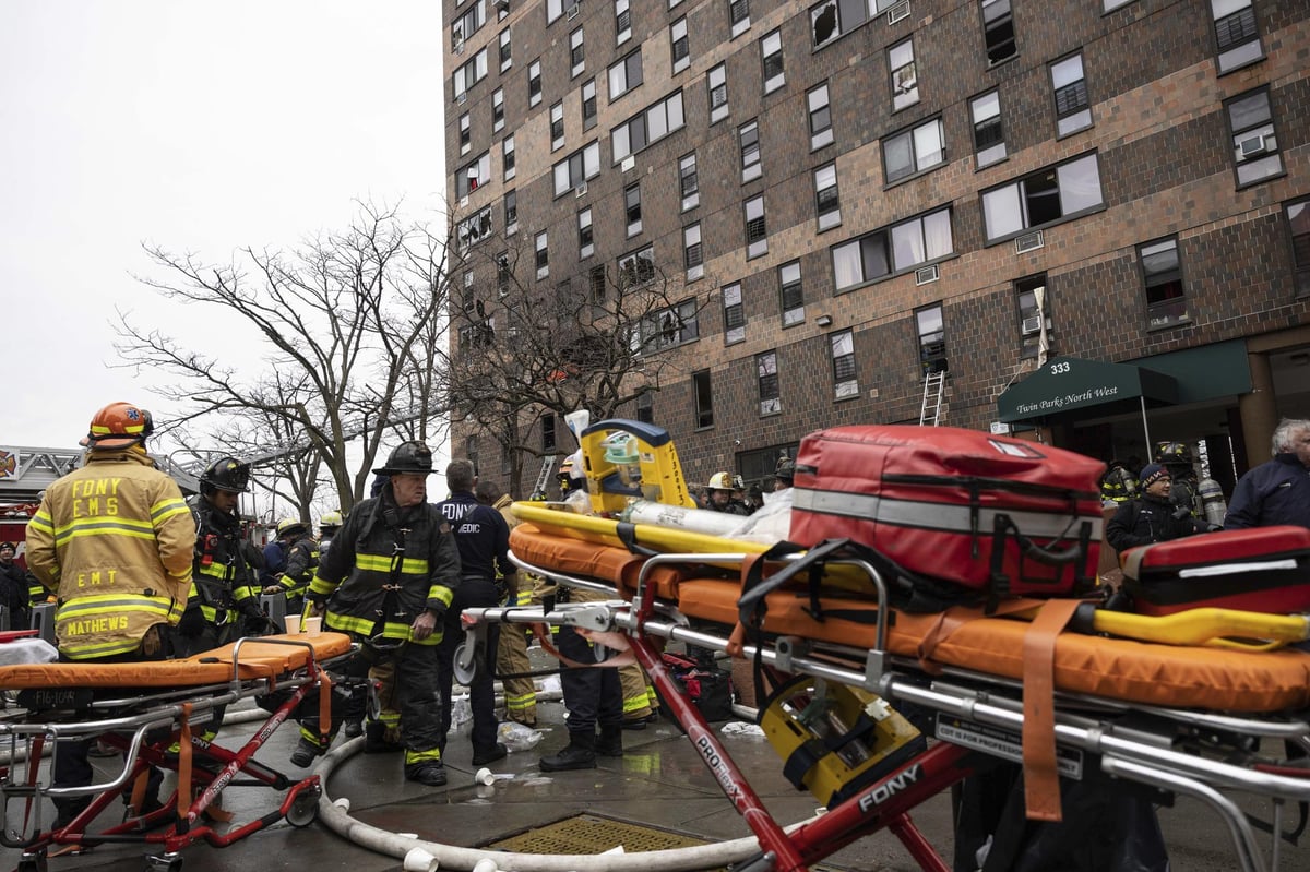 New York Fire 19 Dead Including Nine Children In Bronx Apartment Blaze The Scotsman