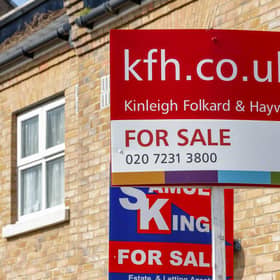 A recession can cause the housing market to slump (Shutterstock)