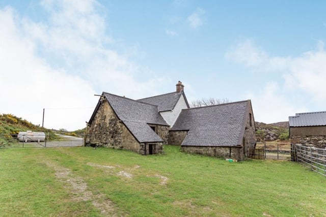 Oldany Farmhouse - outbuildings.