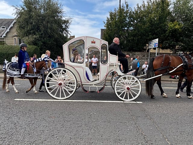 Queen’s Carriage at Marymass festival