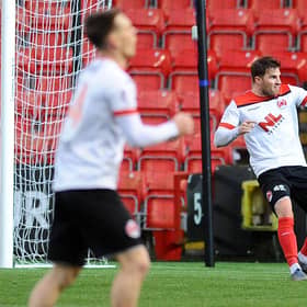 Picture Michael Gillen. 
David Goodwillie playing for Clyde FC when North Lanarkshire Leisure was the team's shirt sponsor.