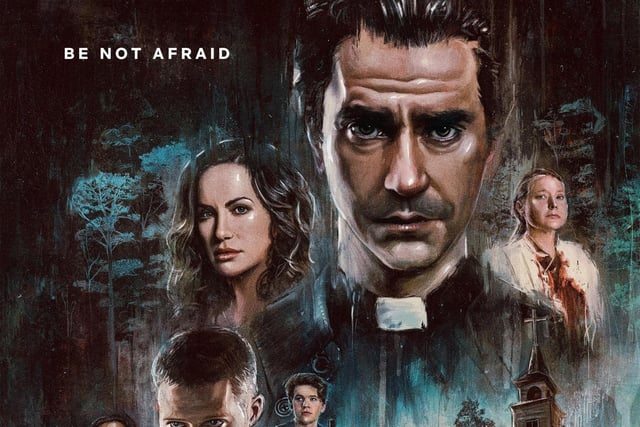 This American supernatural horror streaming miniseries created and directed by Mike Flanagan has a total of eight jump scares.