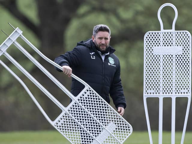 Hibs manager Lee Johnson takes training ahead of Saturday's match against Motherwell.
