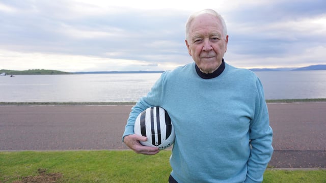 La modeste star des Mr Brown's Boys.  Jim Leighton dit de lui : "La personne la plus gentille que j'aie jamais rencontrée, à l'intérieur ou à l'extérieur du football."