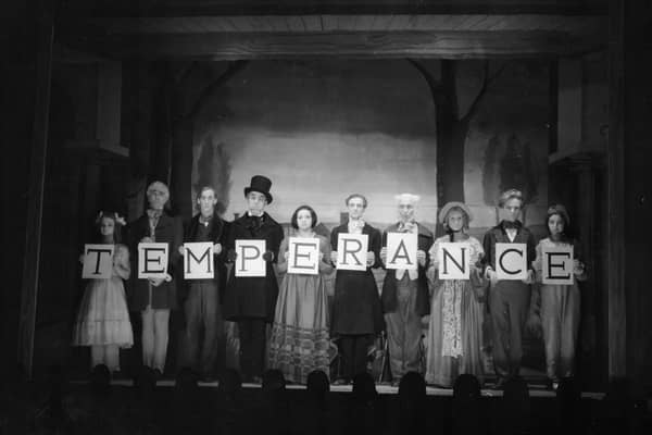 A licensing law expert believes SNP plans to control alcohol marketing are 'more restrictive than even the temperance legislation of the late 19th and early 20th centuries' (Picture: Tunbridge/Tunbridge-Sedgwick Pictorial Press/Getty Images)