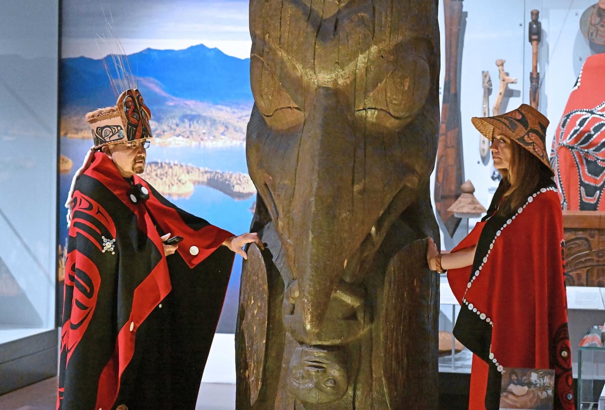 Scotland agrees to return totem pole ‘stolen’ from First Nation village in Canada