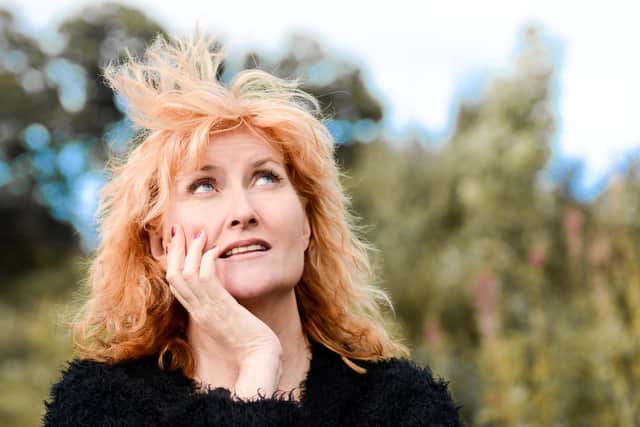 Eddi Reader has asked her fans to lobby Spotify for a fairer deal for musicians.