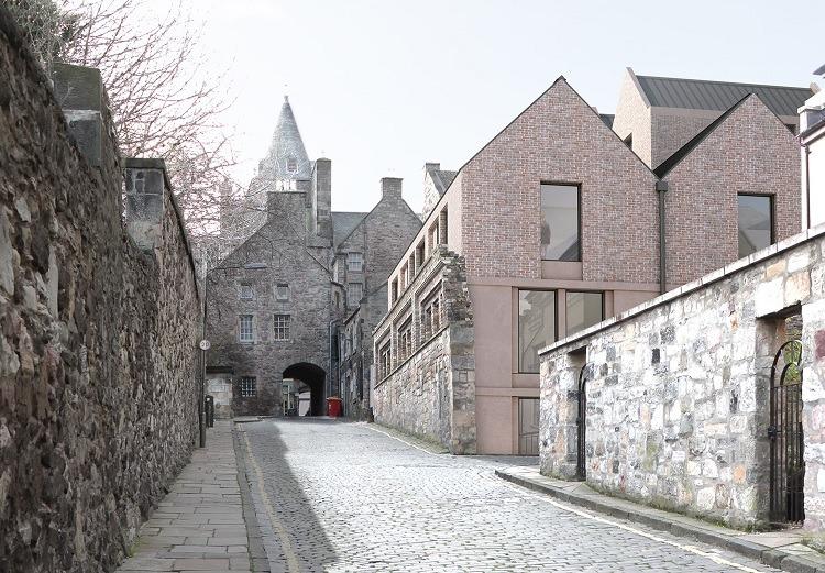 Planners have approved a project to redevelop the former New Street Gasworks buildings at 179 Canongate to create a 76 bed student residence.
