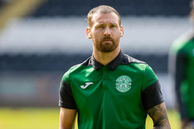 Hibs struggled to get Martin Boyle into dangerous areas against St Mirren. (Photo by Craig Williamson / SNS Group)