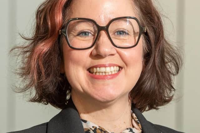 Erikka Askeland is a former senior business writer, founder of Mediacraft, and Associate at the Freer Consultancy