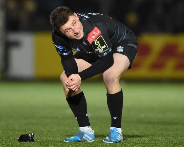 Glasgow Warriors' Duncan Weir watches on as his last-gasp penalty against Bath goes just wide. The match finished 19-19. (Photo by Ross MacDonald / SNS Group)