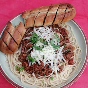 I used a slow cooker to make spag bol!