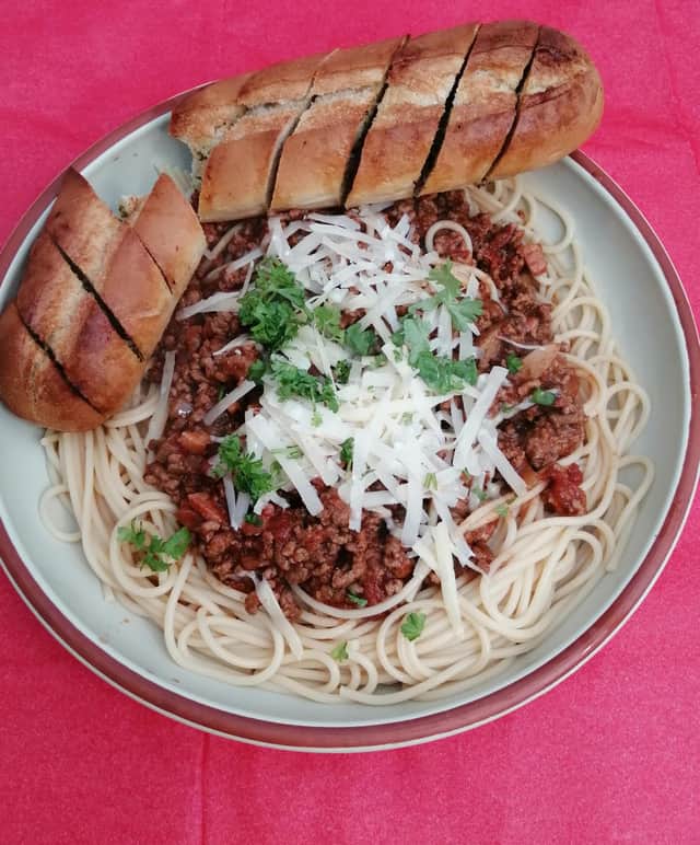 I used a slow cooker to make spag bol!