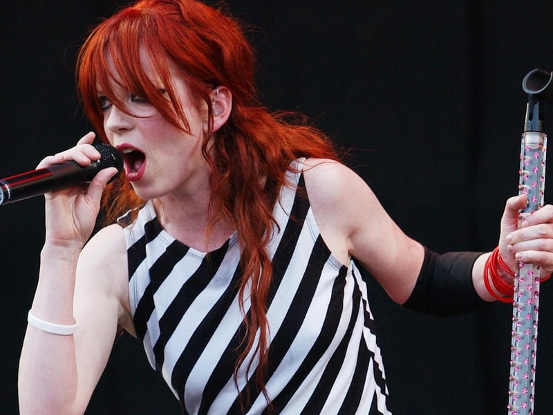 Speaking of James Bond, Shirley Manson is a Scottish musician and the iconic singer of the ‘90s grunge rock group, Garbage. They were responsible for the theme behind ‘The World Is Not Enough’ movie in 1999. Manson attended the City of Edinburgh Music School. Her band became a household name after releasing their 1995 debut album which sold four million copies and achieved a double platinum certification.