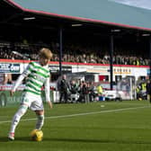 Kyogo Furuhashi in the sunshine at Dens Park in November 2021 - Celtic won 4-2 that afternoon and are unbeaten at the stadium since 1988 (Photo by Ross MacDonald / SNS Group)