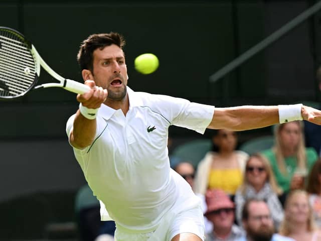Thou shalt not pass me ... Djokovic at his elastic best.