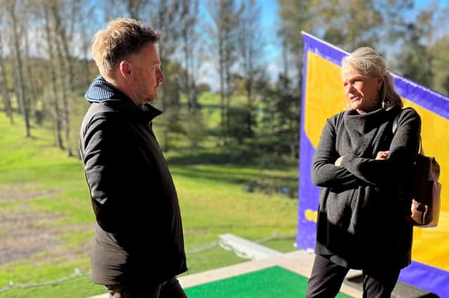 Amy Palmer, the daughter of Arnold and Winnie Palmer, chats to Russell Smith, general manaher of Golf It!, during her recent visit to The R&A's new community facility in Glasgow. Picture: Golf It!