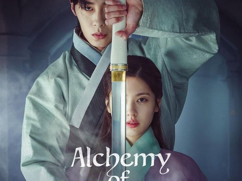 This Netflix production sees a powerful sorceress in a blind woman's body discover a wealthy man from a prestigious family as he looks to change his destiny. Now into its second season, this fantasy series has been handed an almost perfect 97% on Rotten Tomatoes. If you want to tune into a good fantasy series, few can match up to Alchemy Of Souls.