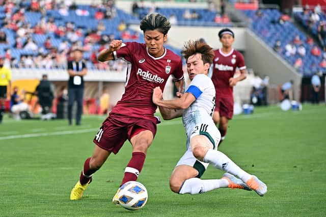 Yutaro Oda, left, plays for Vissel Kobe, with reports from Japan suggesting he is close to a move to Hearts.