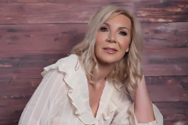 SmartAss Beauty is the brainchild of former pharmaceutical professional Joyce Carslaw