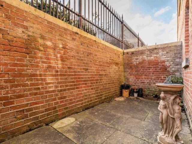 Fortview House is on sale for over £1m. It is listed on RightMove. Here's what it looks like in 2021.