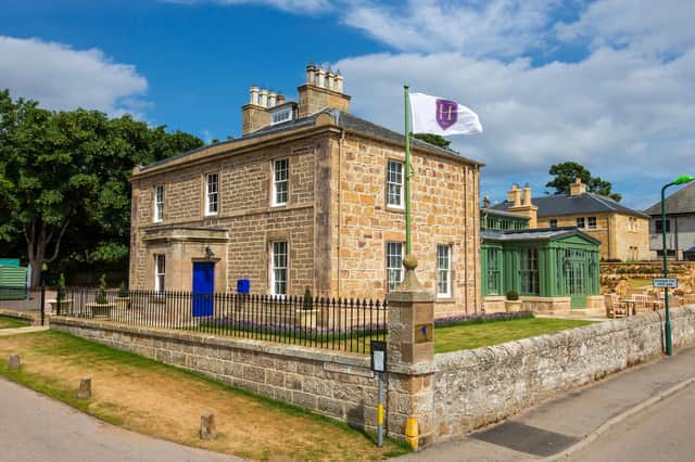 Links House in Dornoch, is a former Free Church manse which has been restored and extended to comprise the original house and two sympathetically designed new buildings.