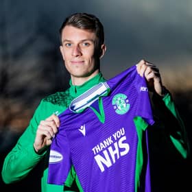 Matt Macey has joined Hibs until the end of the season