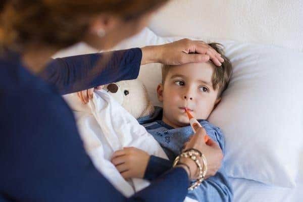 Ten children were hospitalised with Covid-19 last week, Humza Yousaf said.