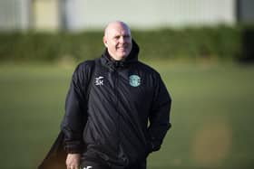 Hibs Academy Director Steve Kean during a training sesssion. Photo by Paul Devlin / SNS Group