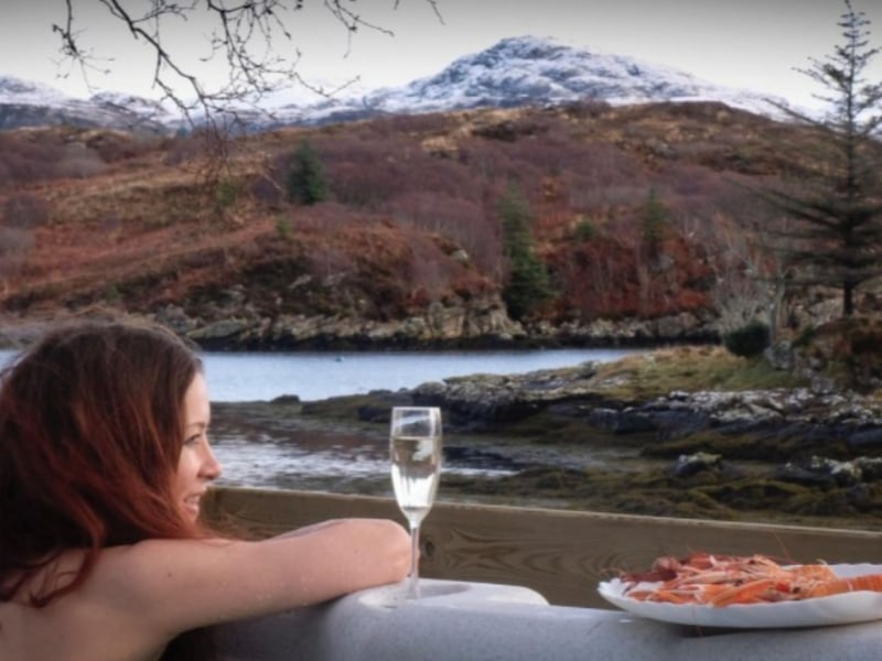 Catch your own seafood then enjoy it with a glass of fizz in the hot tub for the ultimate in luxury.