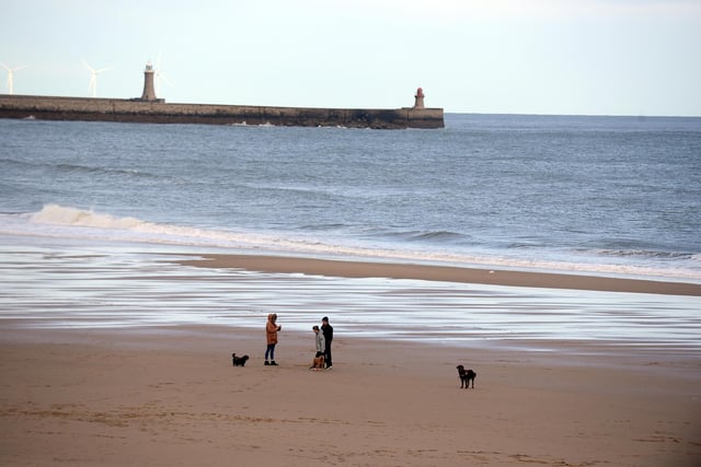 Morning of the approach for Storm Eunice over South Shields seafront.