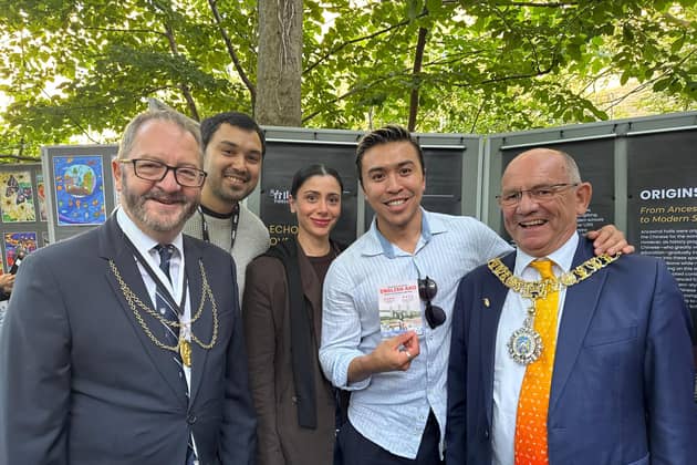 Jules Chan and the Lord Provost of Edinburgh celebrating his performance of English Ako at Edinburgh Festival Fringe