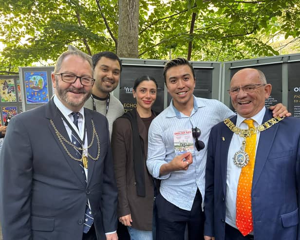 Jules Chan and the Lord Provost of Edinburgh celebrating his performance of English Ako at Edinburgh Festival Fringe