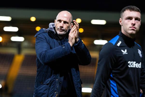 Rangers manager Philippe Clement applauds fans at full time after the 5-0 win over Dundee. (Photo by Ross Parker / SNS Group)