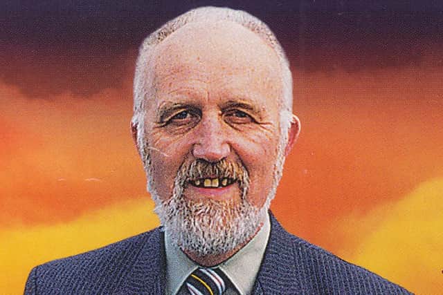 Adam McNaughtan was inspired by Glasgow's communal courtyard singers