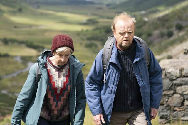 Toby Jones as Alan Bates and Julie Hesmondhalgh as Suzanne in Mr Bates vs The Post Office. Photo: ITV