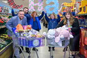 Back - Conor, Shannon, Angela and Owen Front - Craig and Linsey