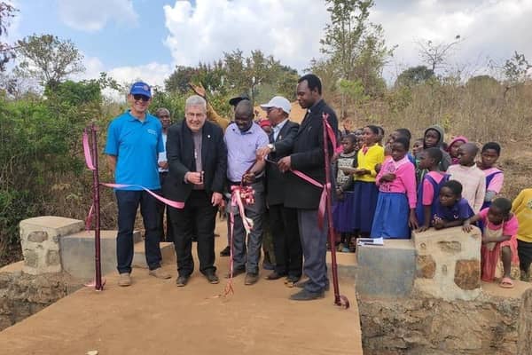 In Thondwe, near Zomba, the Rt Rev Dr Shaw Paterson had the opportunity to meet with the congregation who are twinned with Innerleithen, Traquair and Walkerburn Church of Scotland and took part in the blessing of a new bridge connecting the community with the school.