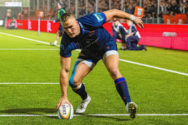 Edinburgh's Duhan van Der Merwe scored a try double in the 33-31 defeat by Leinster. (Photo by Paul Devlin / SNS Group)